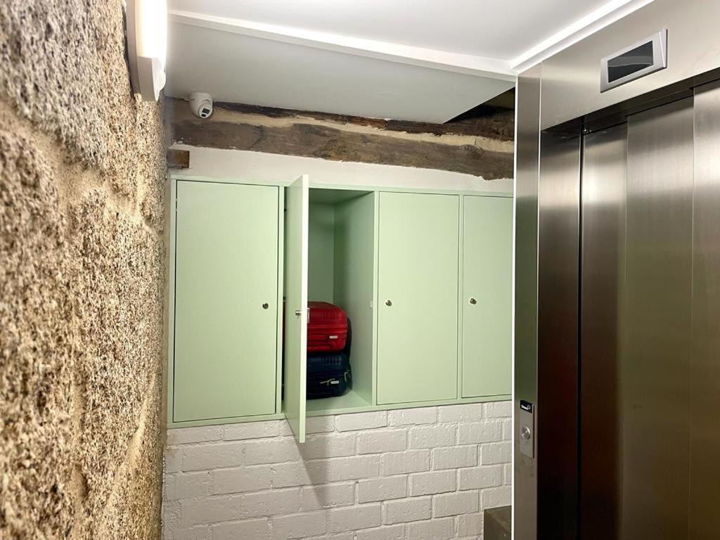 Edificio Amalia Rosina 4ºb Lejlighed Ourense Eksteriør billede